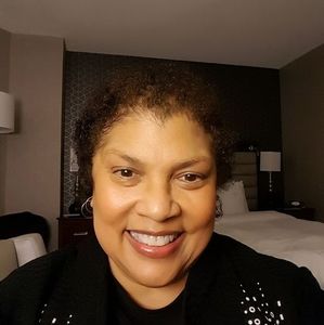 Meet your Posher, Delores